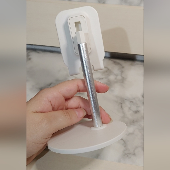 Standing Phone Holder - Picture 4 of 5